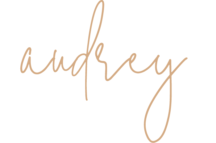 Audrey Sutton Mills Logo